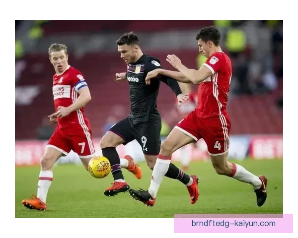 格罗宁根防守表现分析：新赛季重塑铁血防线趋势值得关注
