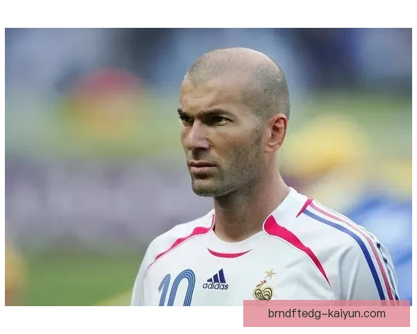 齐达内战术体系总结与欧洲顶级球队竞技水平的逐渐适应