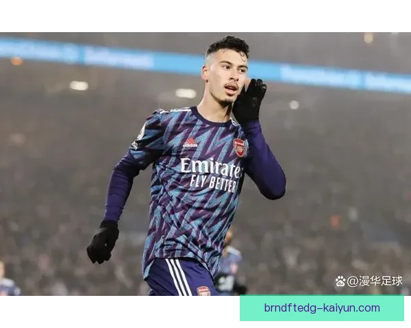 哈里·克拉克在英超中表现稳健，展现出竞争力增强的趋势。